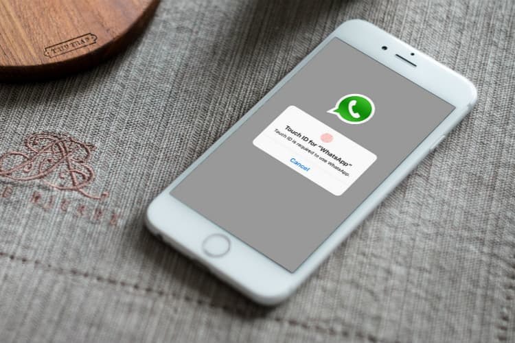 use-touch-id-or-face-id-to-lock-whatsapp-on-iphone