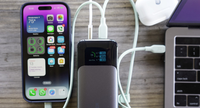 Anker 737 Powerbank  The Smartest High Efficiency PowerBank for Laptops and Phones - 4